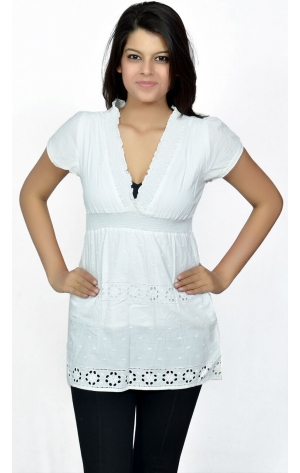 WHITE TOP WITH CHIKANKARI WORK 